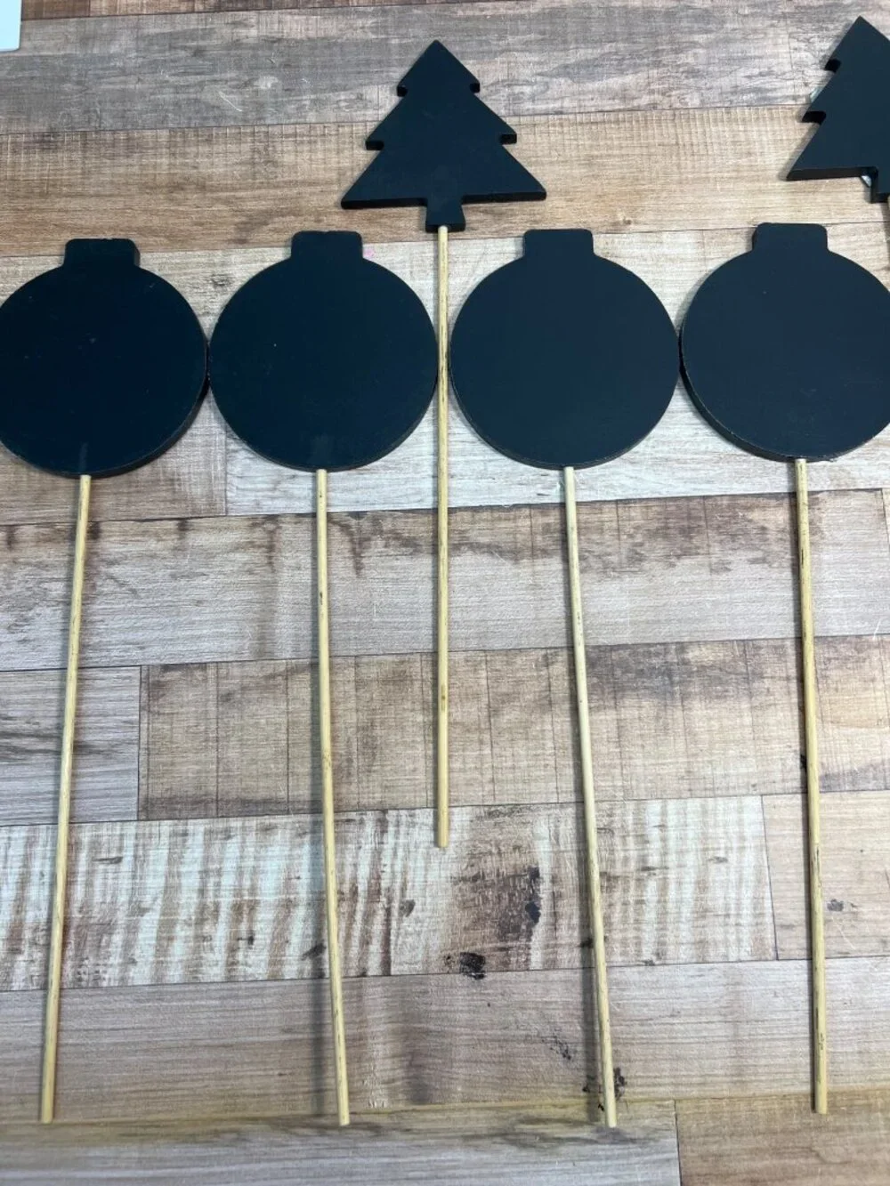 Set Of 8 Christmas Tree Ornament Chalkboard Signs On Wooden Sticks For Holiday